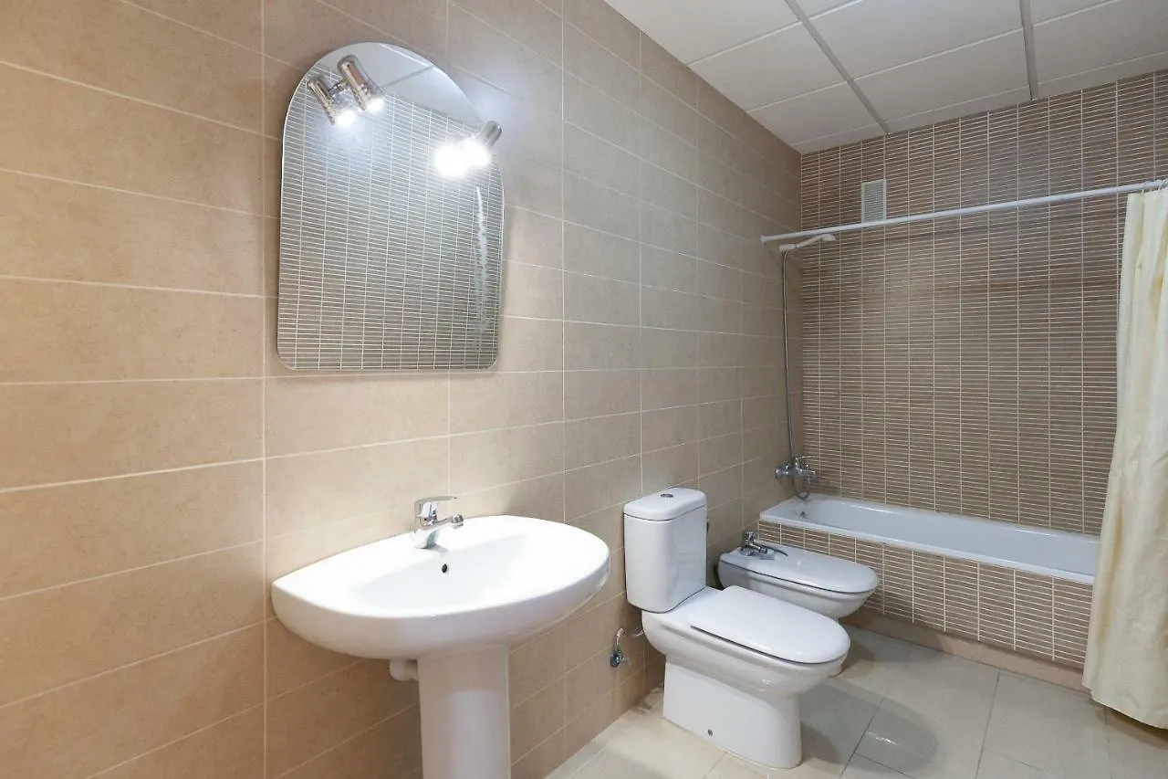 Uhc Sol I Mar Family Complex Apartment Salou