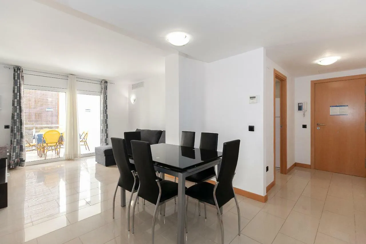 Uhc Sol I Mar Family Complex Apartment Salou Spain